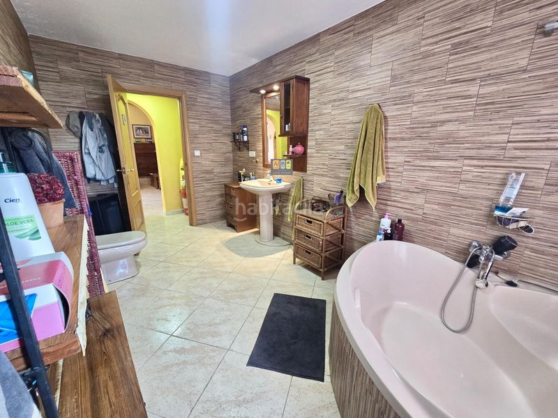 Foto f367fd52-8f9d-4eec-a239-1d50549d72e2. Casa amb aparcament piscina a Montebello - Nou Espai Nucia (la)