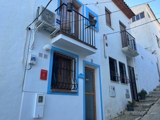 Lloguer Estudi a Altea Ciudad. Estudio de alquiler en el casco de altea
