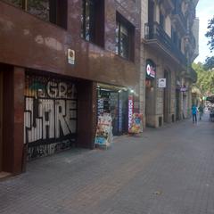 Affitto Posto auto in Ronda de sant pere 28