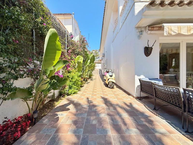 Foto 1ec4a196-b121-4812-8d7c-60121fcc0353. Casa amb calefacció piscina a Levantina - Montgavina - Quintmar Sitges