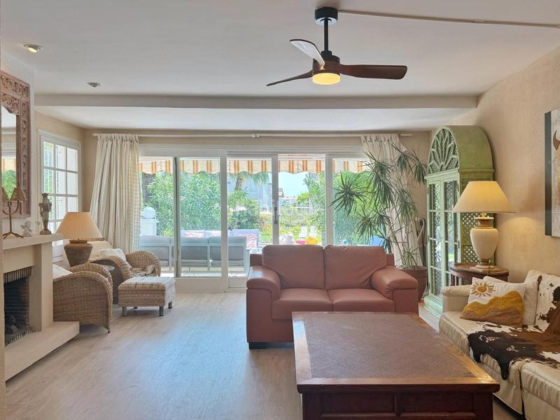 Foto b632c671-009f-45b8-8f72-6a06c07161dc. Casa amb calefacció piscina a Levantina - Montgavina - Quintmar Sitges