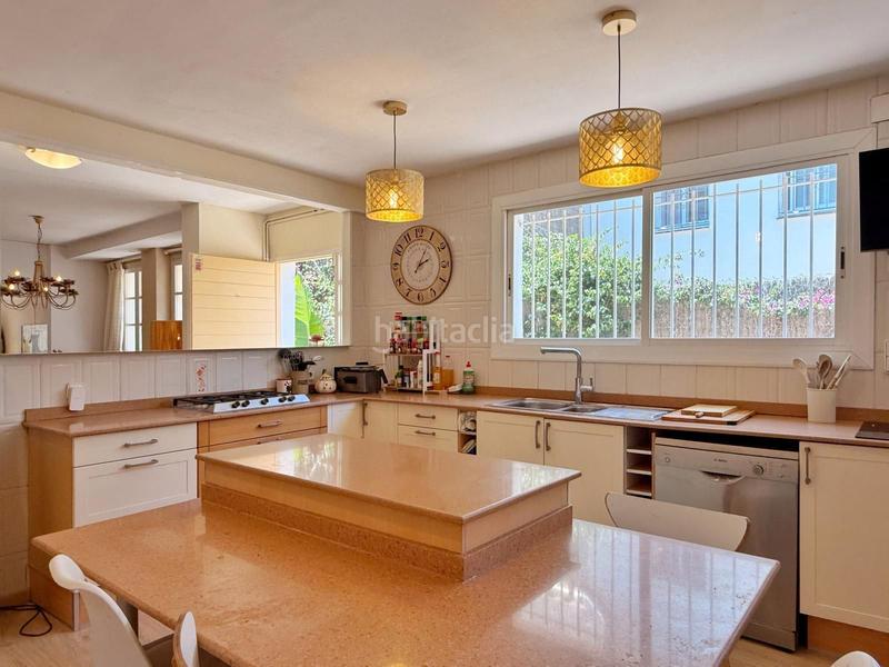 Foto d7d51904-1362-403c-9cbf-df7c1cde569e. Casa amb calefacció piscina a Levantina - Montgavina - Quintmar Sitges