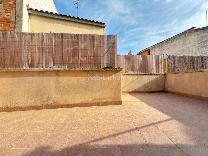 Foto 41eb76f4-80b5-4062-a50f-78c14d497222. Dúplex  en venta centro pueblo en el castell de Cubelles Cubelles
