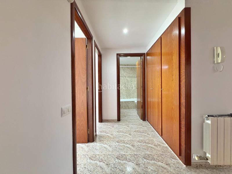 Foto eb925397-f552-42be-9d0d-40e0a2cdeafc. Dúplex  en venta centro pueblo en el castell de Cubelles Cubelles
