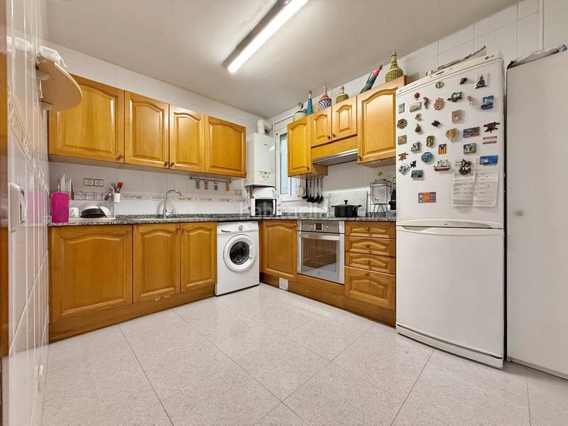 Foto b5bf84a9-c522-46f7-8352-3fbd999df63a. Flat with heating in Centrevila Vilanova i la Geltrú