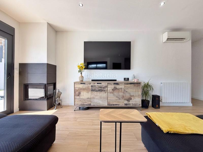 Foto a85b864c-c4ea-4e06-9eac-6ed260e4d738. Casa  aislada en venta en Sant Pere de Riudebitlles