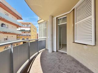 Pis a Santa Maria-l´Eixample-Sud Sumella. Piso en venta en cubelles  centro pueblo