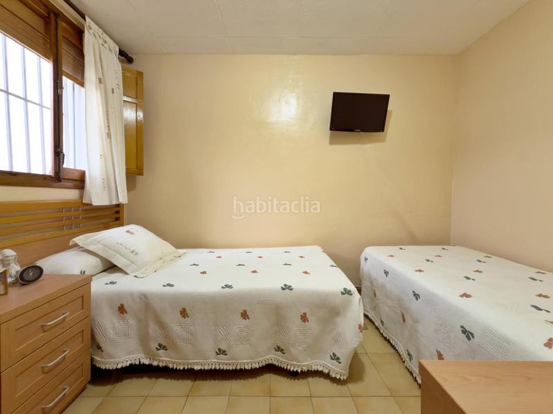 Foto be323d3a-d8c7-41e0-8805-fdee883619df. Casa amb piscina a Castellet i la Gornal