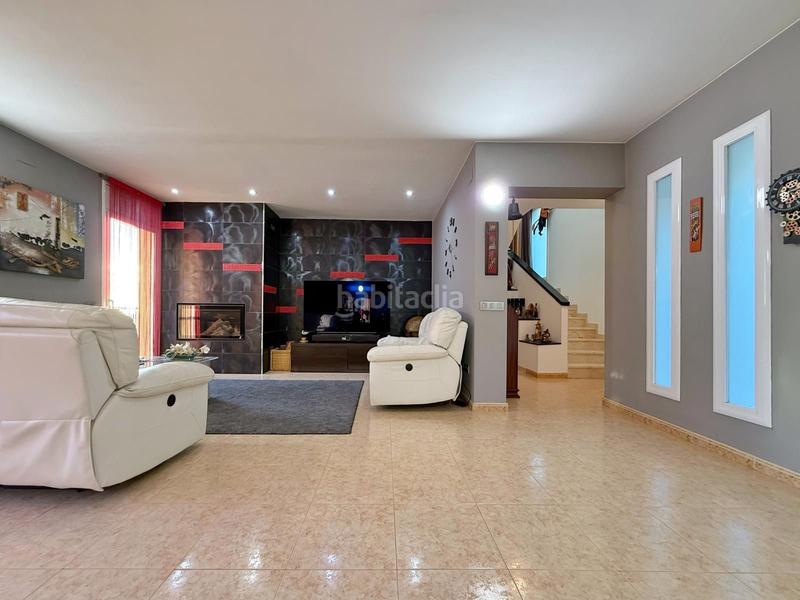 Foto e6103495-d4b0-4a7d-88a0-bb1d3eb8ea48. Maison avec chauffage piscine dans Canyelles