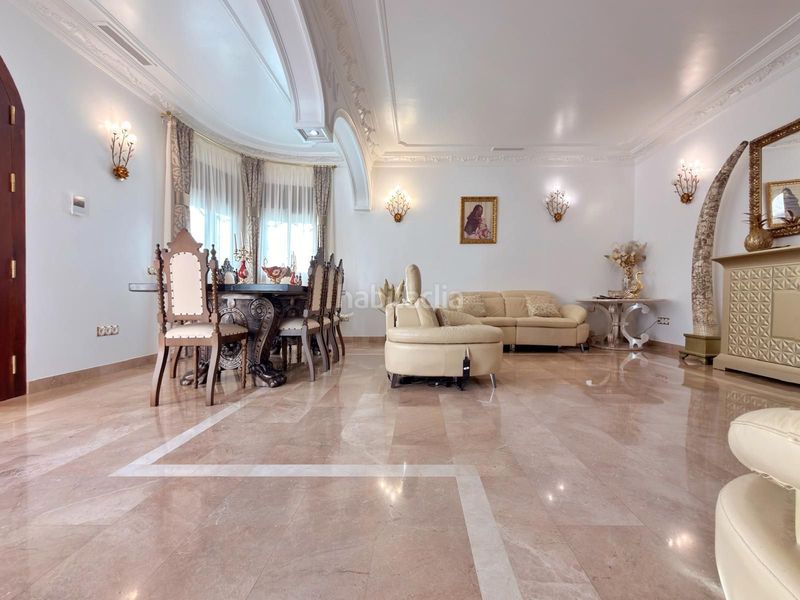 Foto 769a865c-719d-4494-aa32-e9f20b20e9ca. Casa amb calefacció a Passeig Maragall Gavà
