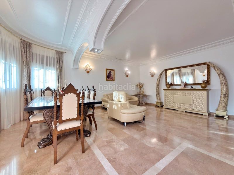 Foto 8cda123a-6416-40ff-ab3d-231ca47d4333. Casa amb calefacció a Passeig Maragall Gavà