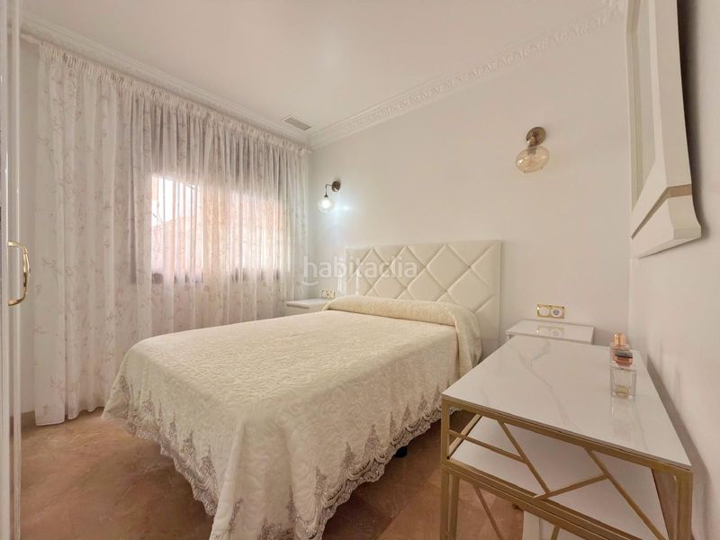 Foto 92e9af30-9d64-4a1e-92c9-8b129c3b3c46. Casa amb calefacció a Passeig Maragall Gavà