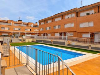 Semi detached house in Les Salines-Pla de Sant Pere. Casa adosada en venta en cubelles  la mota de sant pere