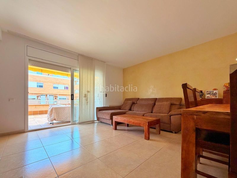 Foto d504cac9-07e0-49eb-b234-275f1fc84b88. Casa adossada amb calefacció piscina a Les Salines-Pla de Sant Pere Cubelles