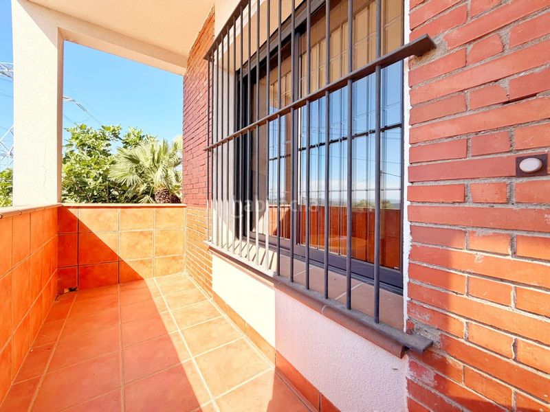 Foto 02ed3e7b-a173-4cd6-8fe0-313e26c9cafa. Casa amb piscina a Canyelles