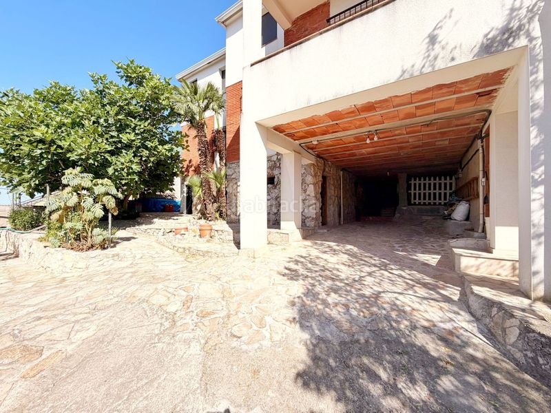 Foto bc5daa8c-a5ad-4558-8654-e379e14b51c6. Casa amb piscina a Canyelles