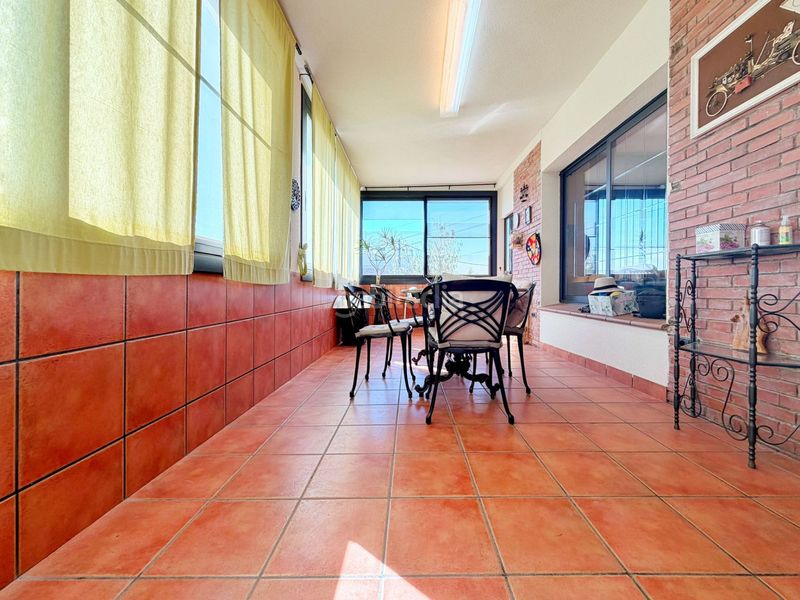 Foto c7459536-d54c-40d7-a0af-c94491b3445c. Casa amb piscina a Canyelles