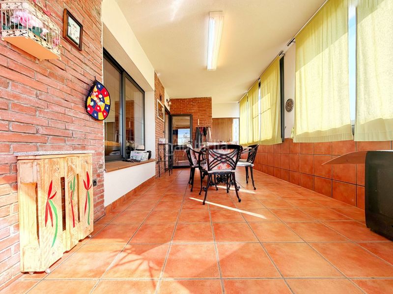 Foto fa516f9c-7f93-4c54-9332-adc20f66db0e. Casa amb piscina a Canyelles