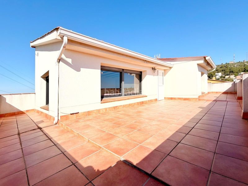 Foto fc9055a9-763e-4b13-b733-1d4f5caea851. Casa amb piscina a Canyelles