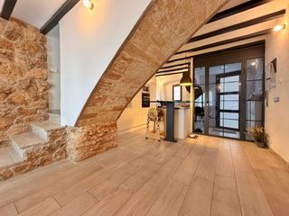 Bauernhof in El Castell de Cubelles. Casa de pueblo en venta en cubelles  centro pueblo