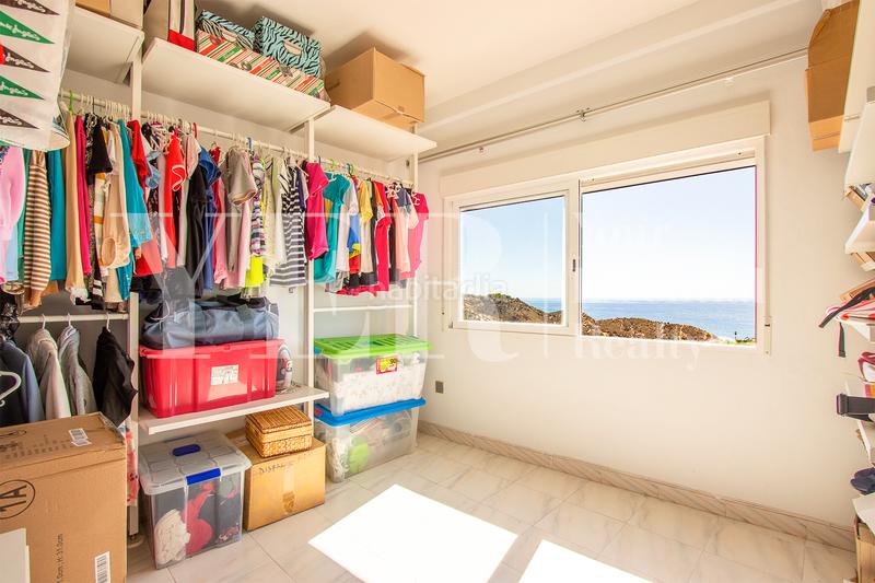 Foto 08178ca9-0c8e-4b6e-80a8-b215b8c9f05b. Piso en calle del curricán 27 vistas de ensueño en cabo huertas en Alicante