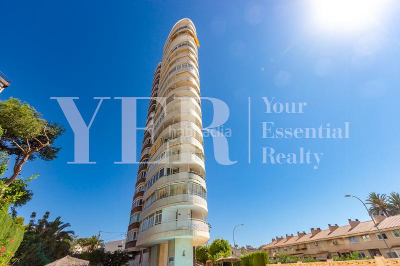 Foto 1db694c3-94ab-40d0-90b5-04ae6a278aa0. Piso en calle del curricán 27 vistas de ensueño en cabo huertas en Alicante