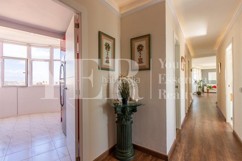 Foto 36176e53-2288-4bc5-abe9-38a8e770acc8. Piso en calle del curricán 27 vistas de ensueño en cabo huertas en Alicante