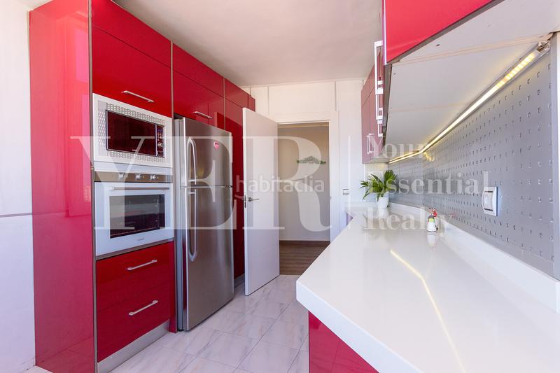 Foto 83010295-0519-477d-ac19-d47759fb3fdd. Piso en calle del curricán 27 vistas de ensueño en cabo huertas en Alicante