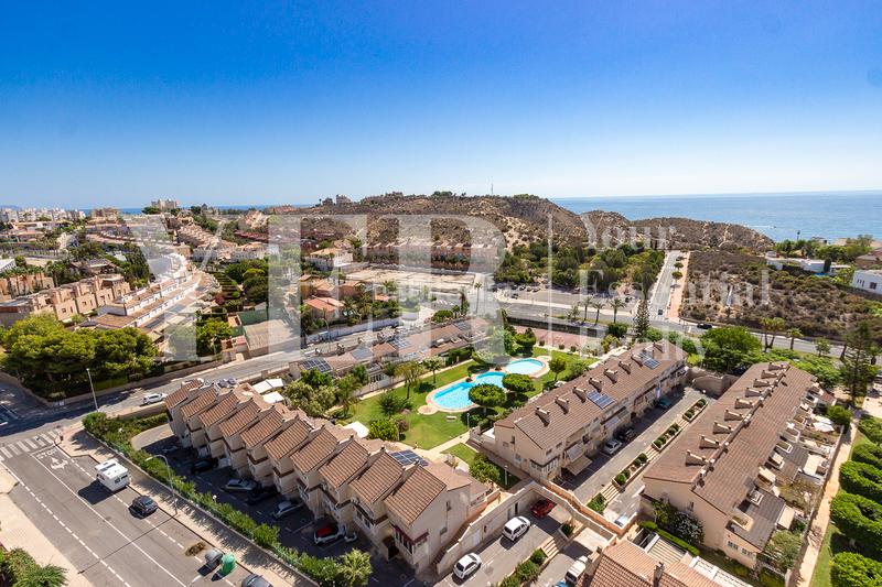 Foto 8616ed31-ec27-4139-a068-84c5afe4890a. Piso en calle del curricán 27 vistas de ensueño en cabo huertas en Alicante