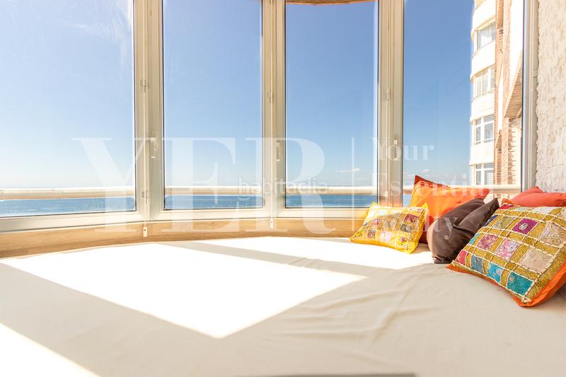 Foto b16ef7ff-9a15-41a9-b62e-0a79a1a06bc5. Piso en calle del curricán 27 vistas de ensueño en cabo huertas en Alicante