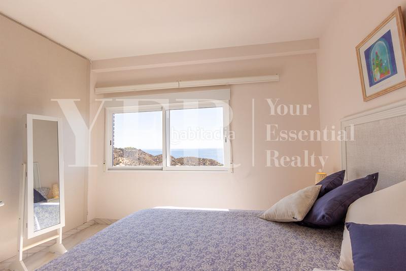 Foto e6c98b59-ab9a-4ccc-bbc3-b7dbfc56b8c8. Piso en calle del curricán 27 vistas de ensueño en cabo huertas en Alicante