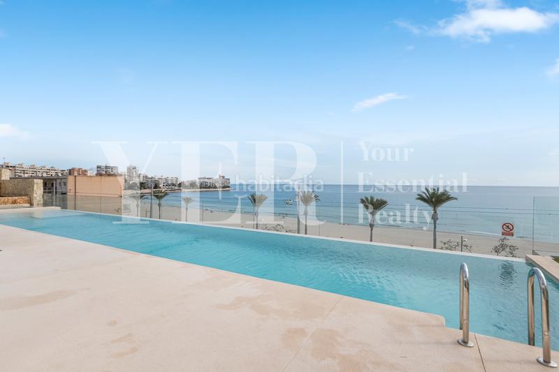Foto bccd34a2-1831-48c3-9be1-b9a1b7b82dbb. Àtic amb aparcament piscina a Playa Muchavista Campello (el)