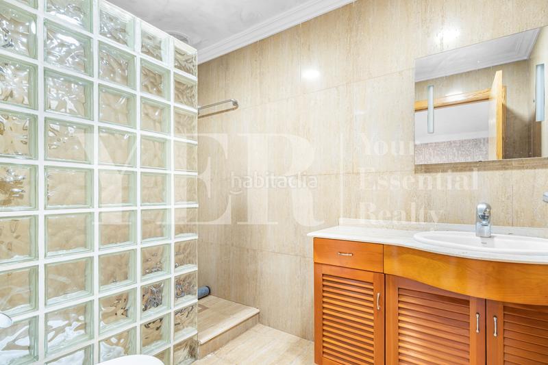 Foto 3c452656-664f-47d2-9506-389ffd300a64. Chalet con camino riscaldamento parcheggio piscina in Elche / Elx