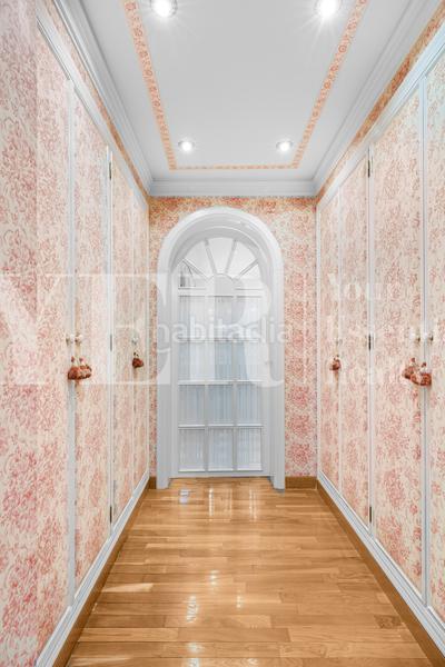 Foto 4e908b1d-67dc-4011-b1f3-0b70cc935d76. Chalet con camino riscaldamento parcheggio piscina in Elche / Elx