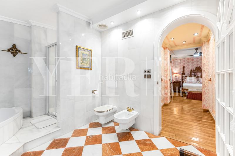 Foto a17d354a-c778-4126-bae9-70d6bc013716. Chalet con camino riscaldamento parcheggio piscina in Elche / Elx