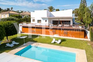 Xalet  Carrer pego. Sublime villa en bonavista elche