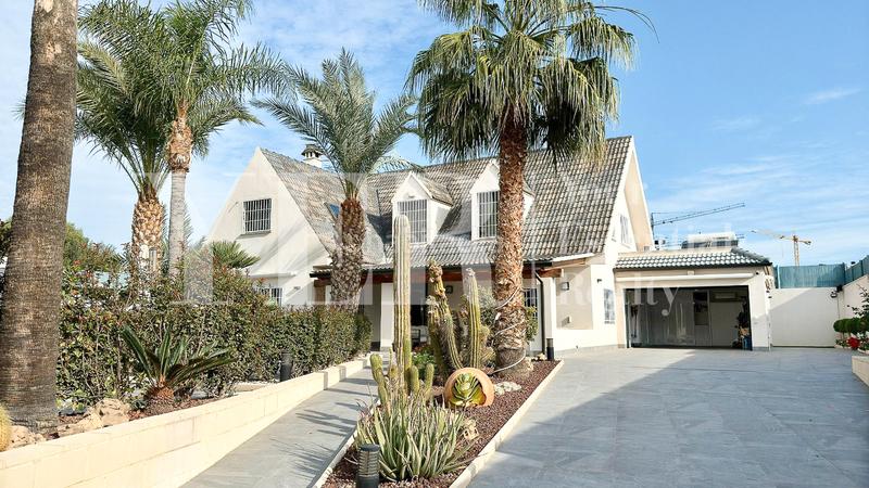 Foto 15912f58-1d5c-462b-a085-6cd638235ab6. Chalet en carrer lo gat 40 en Bellavista-Capiscol-Frank Espinós San Juan de Alicante