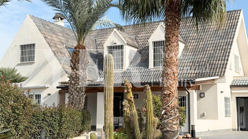 Foto 1e5c3074-9ef2-48cb-9bee-6073009fb2f2. Chalet en carrer lo gat 40 en Bellavista-Capiscol-Frank Espinós San Juan de Alicante