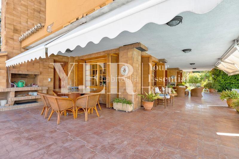 Foto 9fefacb2-8aab-49a5-803e-364a1e32c5d4. House with pool in Santa Faz Alicante