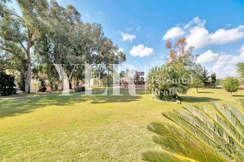 Foto f17ab840-1ea5-4a61-b5a8-a3ae552efd15. House with pool in Santa Faz Alicante