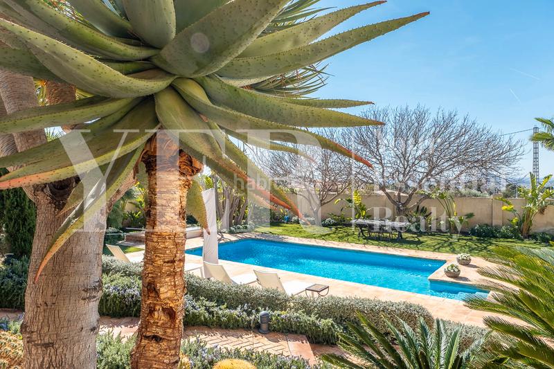 Foto 364bc19e-cc38-4881-b37e-1e84d5fea7f9. Chalet en Busot