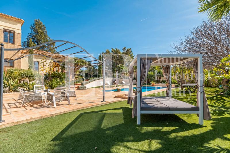 Foto 6cf0afdf-b5c5-4a4d-9de6-a20ecf8a4072. Chalet en Busot