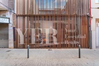 Local commercial à Calle juan ramón jiménez 29. Coliving /restaurante de lujo con inquilino en san vicente