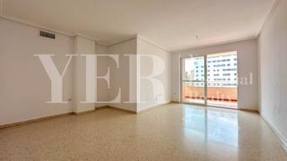 Appartement à Calle enric valor 2