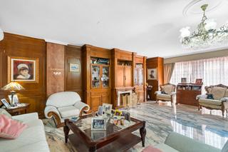 Appartement à Calle serrano 11. Majestuosa vivienda en el corazón de alicante, gran garaje