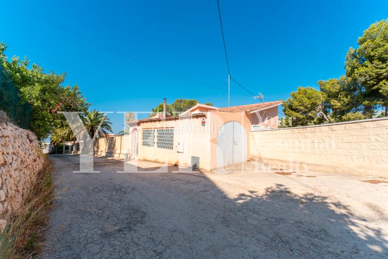 Foto 6c1f3ad9-5ac4-4f63-aed6-ac78137297f6. Chalet con piscina in Mascarat Altea