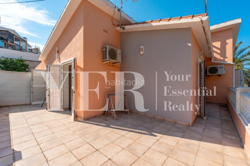 Foto 923fef93-a50f-4187-bc31-6ac91201de39. Chalet con piscina in Mascarat Altea