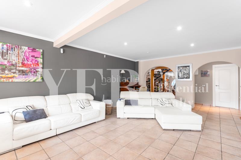 Foto c77ea47f-0b1e-4874-8d97-471ef5ad874f. Chalet con piscina in Mascarat Altea