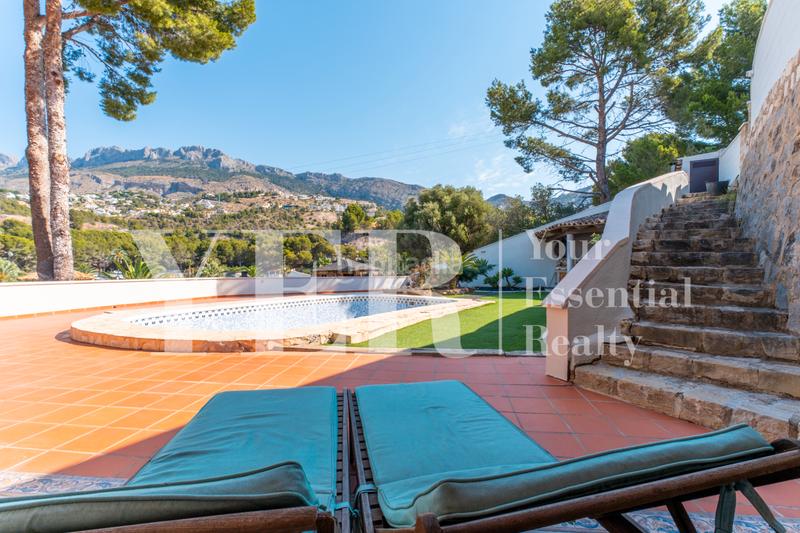 Foto dc8e7bfb-a97c-4f2c-af68-44dc8fceef3b. Chalet con piscina in Mascarat Altea