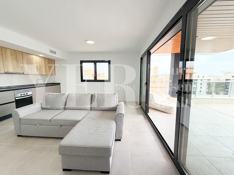 Foto a328e9c9-167f-4db3-89e1-06c58cb06b6c. Piso en calle del torero vicente blau “el tino” 3 piso en venta en el corazón del PAU 5 "mariola sun" en Alicante